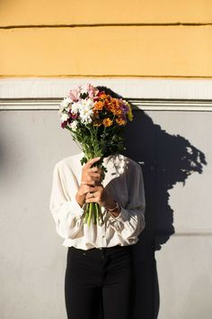 Instagram & WhatsApp Aesthetic Flower Boys Dpz