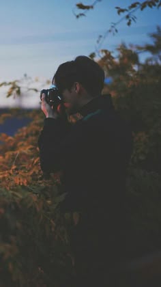 Instagram & WhatsApp Aesthetic Flower Boys Dpz