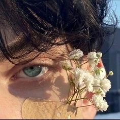 Instagram & WhatsApp Aesthetic Flower Boys Dpz