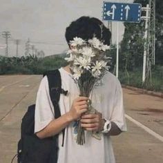 Instagram & WhatsApp Aesthetic Flower Boys Dpz