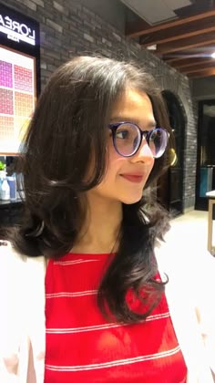 Cute Girls Pic DPs for WhatsApp & Instagram