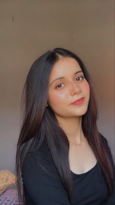 Cute Girls Pic DPs for WhatsApp & Instagram
